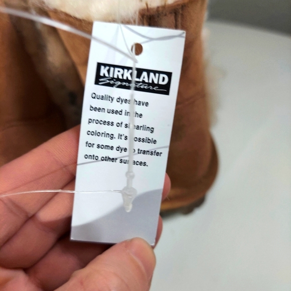 Kirkland Signature Chestnut Suede Short Shearling Boots - Picture 13 of 15